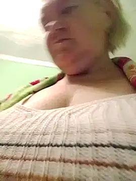 LusiyaGold5 online show from October 21, 2025, 9:26 pm