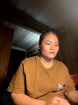 Snapshot of Beautiful-light22 chatting on October 10, 2025, 1:10 pm Beautiful-light22 online show from October 10, 2025, 1:10 pm