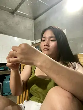 Snapshot of Beautiful-light22 chatting on October 18, 2025, 1:01 pm Beautiful-light22 online show from October 18, 2025, 1:01 pm