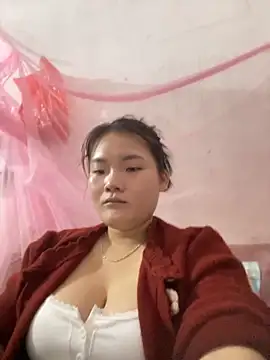 Snapshot of Beautiful-light22 chatting on October 26, 2025, 3:56 am Beautiful-light22 online show from October 26, 2025, 3:56 am