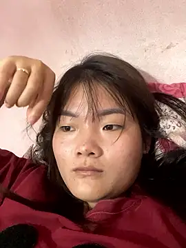 Snapshot of Beautiful-light22 chatting on October 27, 2025, 4:05 am Beautiful-light22 online show from October 27, 2025, 4:05 am