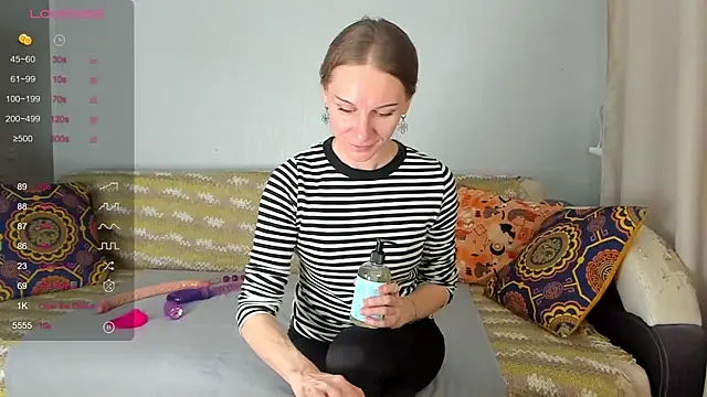 Amalia Mio online show from December 18, 2025, 8:09 am