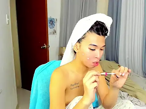 Yourdreamgoddess online show from November 6, 2025, 5:14 pm