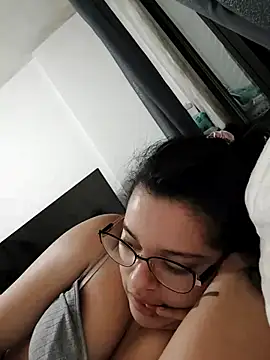 Snapshot of Jaykel_a chatting on February 4, 2026, 3:18 pm Jaykel a online show from February 4, 2026, 3:18 pm