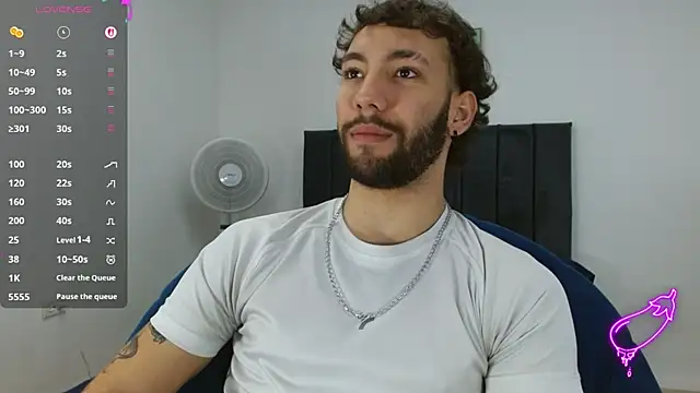 angel kyrozz online show from January 9, 2026, 7:04 pm