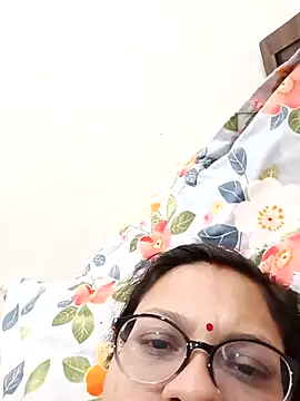 Snapshot of Couple_hardfucking chatting on October 21, 2025, 11:33 am Couple hardfucking online show from October 21, 2025, 11:33 am