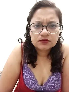 Snapshot of Couple_hardfucking chatting on November 2, 2025, 7:33 am Couple hardfucking online show from November 2, 2025, 7:33 am