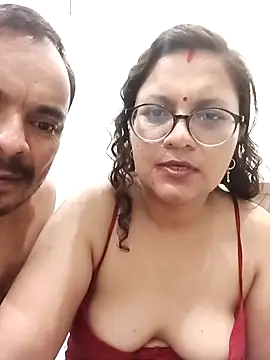 Snapshot of Couple_hardfucking chatting on November 3, 2025, 8:43 pm Couple hardfucking online show from November 3, 2025, 8:43 pm