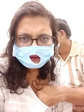 Snapshot of Couple_hardfucking chatting on November 12, 2025, 4:24 am Couple hardfucking online show from November 12, 2025, 4:24 am