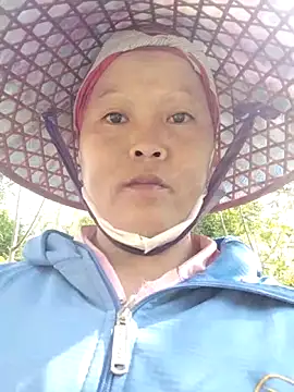 Snapshot of sumaybae chatting on October 13, 2025, 2:11 am sumaybae online show from October 13, 2025, 2:11 am