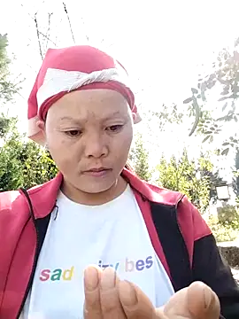 Snapshot of sumaybae chatting on December 1, 2025, 5:12 am sumaybae online show from December 1, 2025, 5:12 am