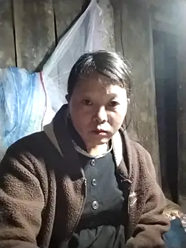 sumaybae online show from December 5, 2025, 8:27 pm