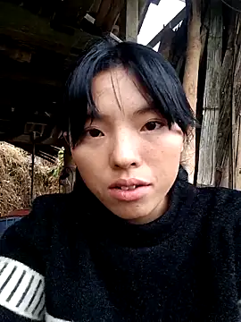 Genie tin online show from November 2, 2025, 8:17 am