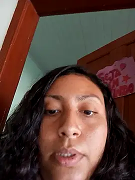 Snapshot of ZS_Oficial chatting on October 4, 2025, 12:03 pm ZS Oficial online show from October 4, 2025, 12:03 pm