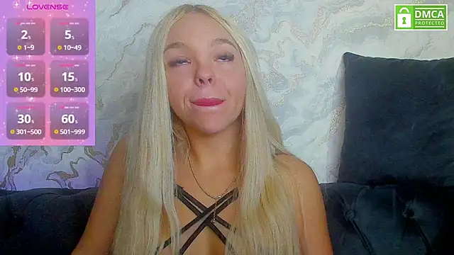 Snapshot of Daisy_Abby03 chatting on November 20, 2025, 6:35 am Daisy Abby03 online show from November 20, 2025, 6:35 am