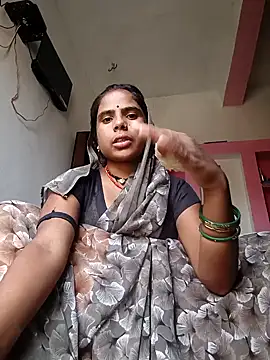 Pabitra cute online show from October 9, 2025, 3:04 am