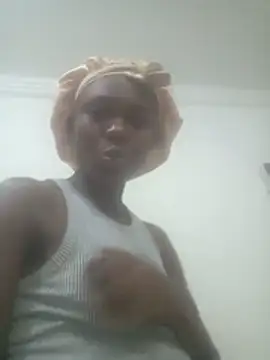 Snapshot of Squirt_hun chatting on October 24, 2025, 5:53 pm Squirt hun online show from October 24, 2025, 5:53 pm