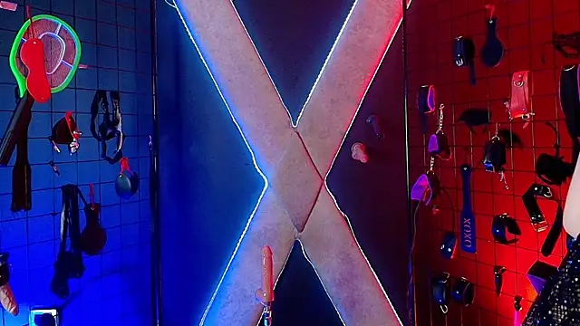 mranii queen bdsm  online show from November 27, 2025, 3:08 am