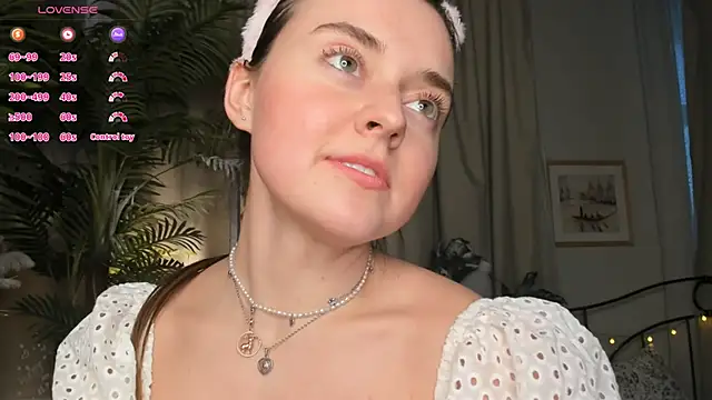 ThelmaJusto online show from March 30, 2026, 3:57 pm