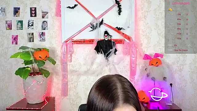 JeeringTickler online show from November 1, 2025, 6:10 pm