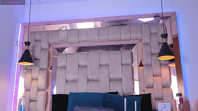 Anastasiaxxx69 online show from February 28, 2026, 9:05 pm