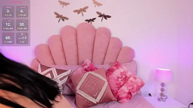 Snapshot of Daddysgirl_18 chatting on October 16, 2025, 1:34 pm Daddysgirl 18 online show from October 16, 2025, 1:34 pm