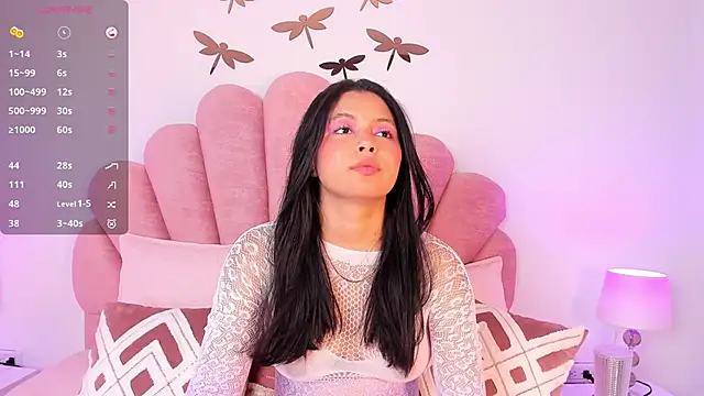 Snapshot of Daddysgirl_18 chatting on November 1, 2025, 9:39 pm Daddysgirl 18 online show from November 1, 2025, 9:39 pm