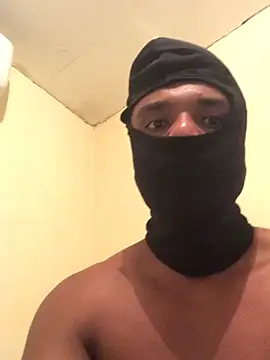 Snapshot of Rabudo-misterioso chatting on October 5, 2025, 12:31 am Rabudo-misterioso online show from October 5, 2025, 12:31 am