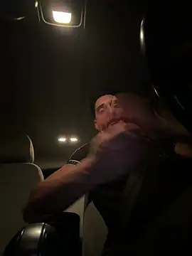 Al3xox02 online show from January 10, 2026, 2:46 am