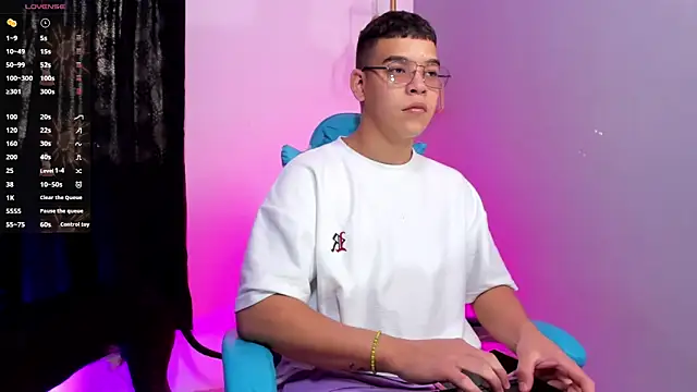 alex boyy online show from October 16, 2025, 12:50 pm