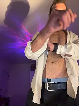 Xhrome98 online show from October 18, 2025, 10:10 pm