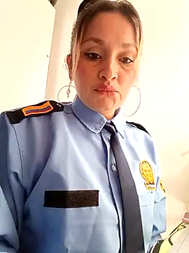 Snapshot of Nata-A77 chatting on October 31, 2025, 12:39 pm Nata-A77 online show from October 31, 2025, 12:39 pm