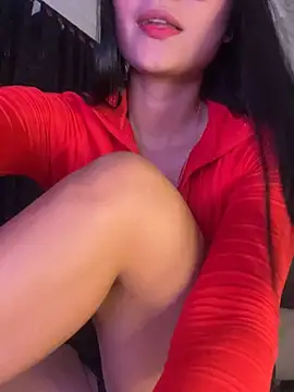 Snapshot of AlannaDollx chatting on October 20, 2025, 1:22 pm AlannaDollx online show from October 20, 2025, 1:22 pm