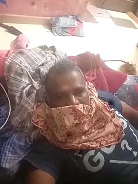 Snapshot of Eswar77 chatting on October 11, 2025, 1:42 pm Eswar77 online show from October 11, 2025, 1:42 pm