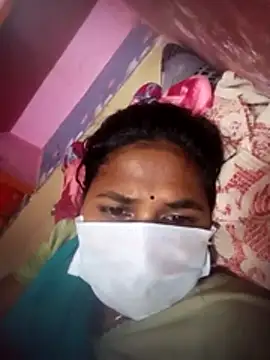 Snapshot of Eswar77 chatting on October 22, 2025, 5:13 pm Eswar77 online show from October 22, 2025, 5:13 pm