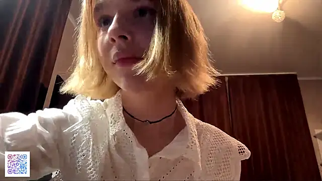 Snapshot of TerrellSroufe chatting on October 6, 2025, 7:11 pm TerrellSroufe online show from October 6, 2025, 7:11 pm