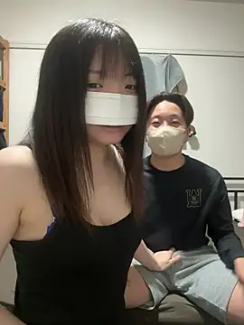 Snapshot of CoYu-528 chatting on November 2, 2025, 2:03 am CoYu-528 online show from November 2, 2025, 2:03 am