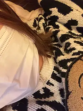 Abcd0903 online show from November 22, 2025, 3:44 pm