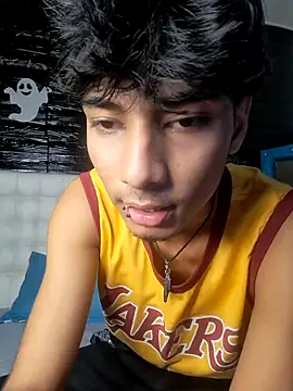 Snapshot of tyler_wolf1_ chatting on November 11, 2025, 12:38 pm tyler wolf1 online show from November 11, 2025, 12:38 pm