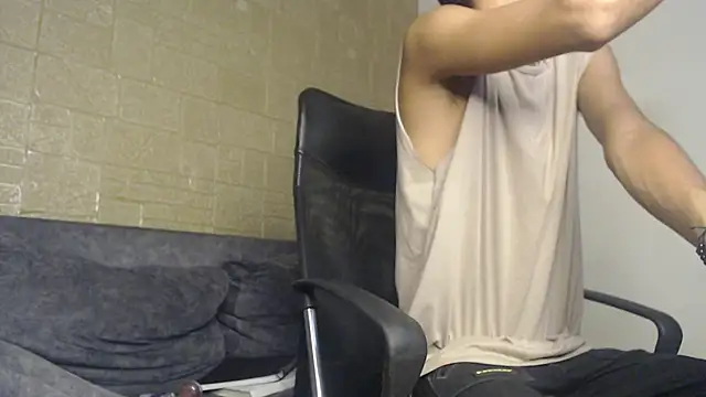 Snapshot of tyler_wolf1_ chatting on November 22, 2025, 3:22 pm tyler wolf1 online show from November 22, 2025, 3:22 pm