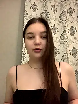 Snapshot of DanaDaily chatting on October 7, 2025, 4:48 pm DanaDaily online show from October 7, 2025, 4:48 pm