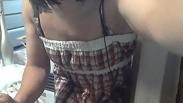 Snapshot of nao4847 chatting on October 8, 2025, 11:52 am nao4847 online show from October 8, 2025, 11:52 am