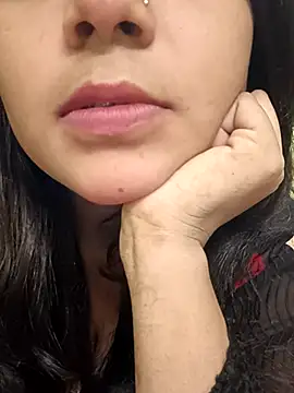 Beautiful Eye online show from December 16, 2025, 6:02 pm