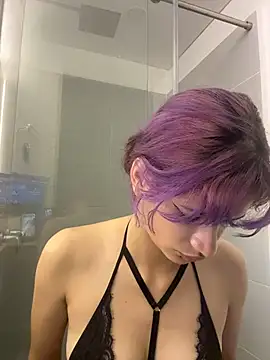 sukulaurens online show from December 23, 2025, 3:48 am