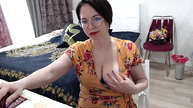 Arisa5000 online show from April 7, 2026, 10:26 am