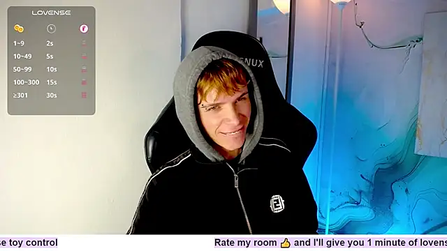 Snapshot of JackFrosst chatting on April 10, 2026, 12:43 pm JackFrosst online show from April 10, 2026, 12:43 pm
