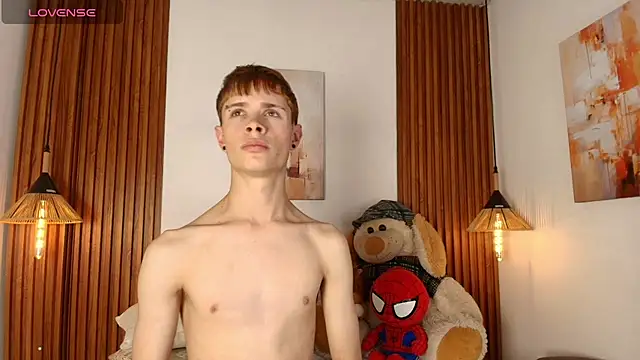 Snapshot of JackFrosst chatting on May 7, 2026, 12:43 pm JackFrosst online show from May 7, 2026, 12:43 pm