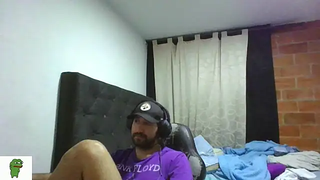 coolfriki online show from July 6, 2026, 4:31 am