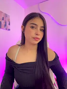 Snapshot of Iam_Valentinaaa chatting on October 6, 2025, 5:43 pm Iam Valentinaaa online show from October 6, 2025, 5:43 pm