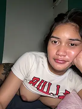 lubotakoxx online show from March 12, 2026, 9:15 am